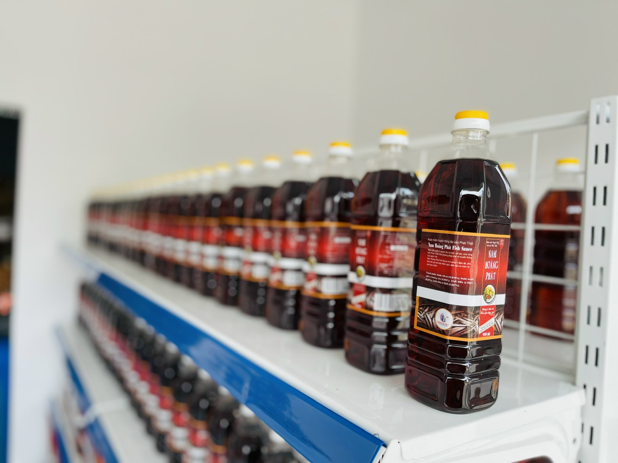 Nước Mắm Nhĩ Cá Cơm Phan Thiết - Nam Hoàng Phát 15ºN 